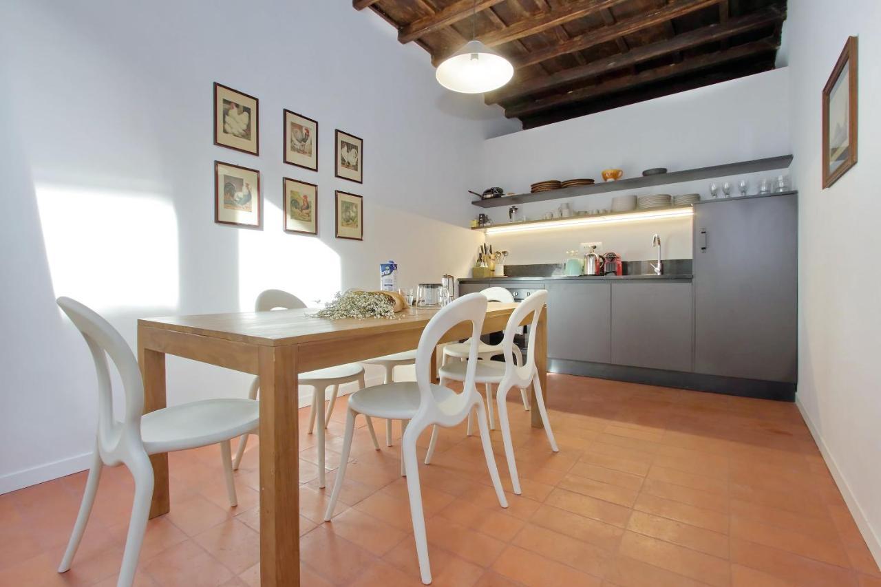 Residenza Torre Vecchiarelli - Apt 3 Rome Bagian luar foto